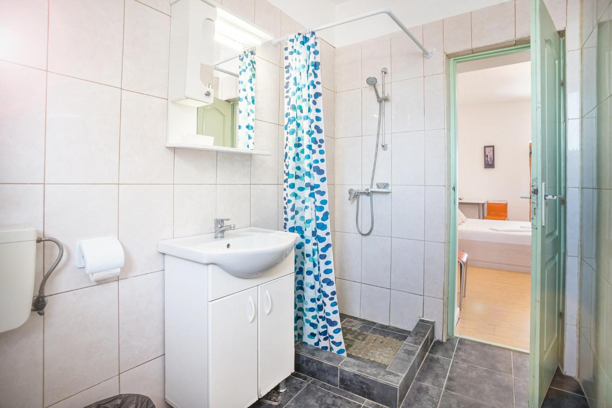 Hostel Cazino Nord Rooms Мамая Екстериор снимка